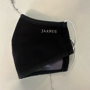 Jaanuu soft breathable face mask